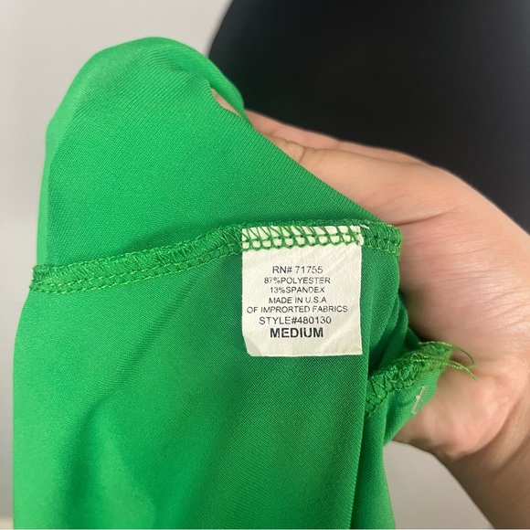 Robin Piccone green metal detailing swim/coverup skirt size medium - Picture 5 of 6